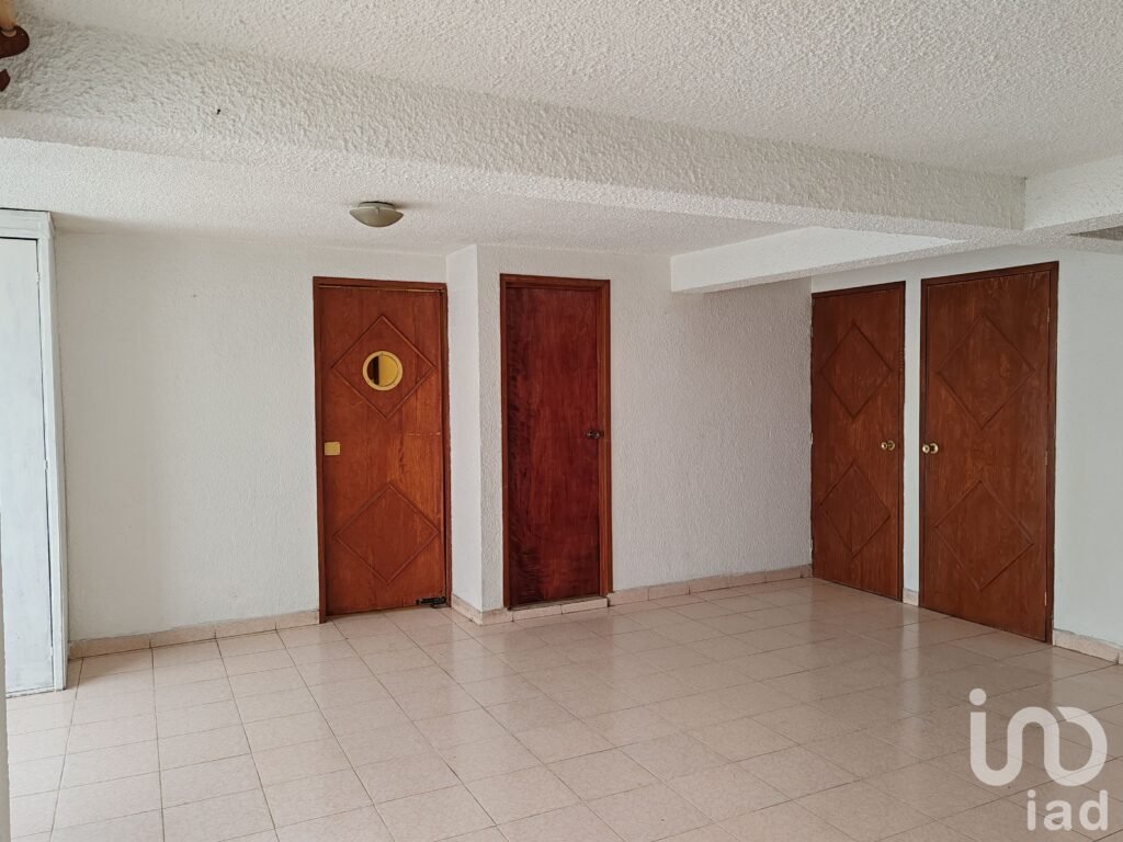 DEPARTAMENTO EN VENTA EN LOMAS ESTRELLA