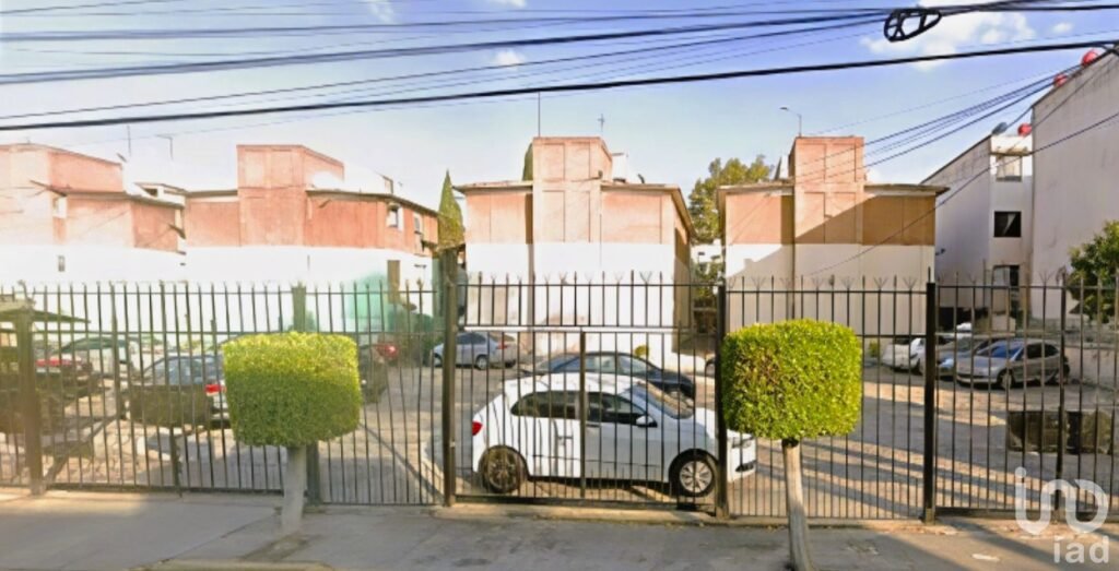 DEPARTAMENTO EN VENTA EN LOMAS ESTRELLA