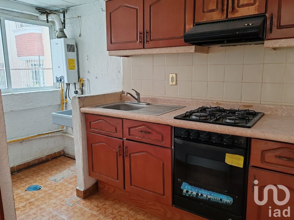 DEPARTAMENTO EN VENTA EN LOMAS ESTRELLA