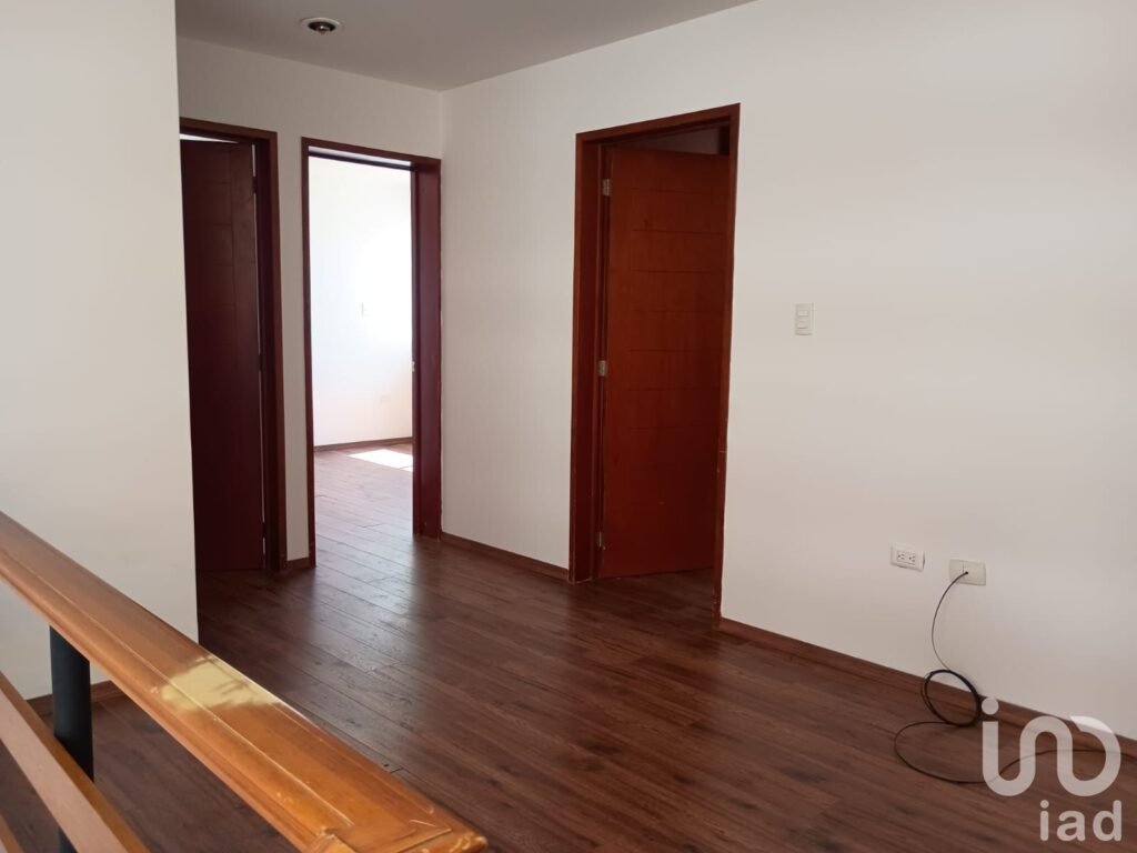 CASA EN RENTA CON AMPLIO JARDÍN EN ZONA ZEREZOTLA