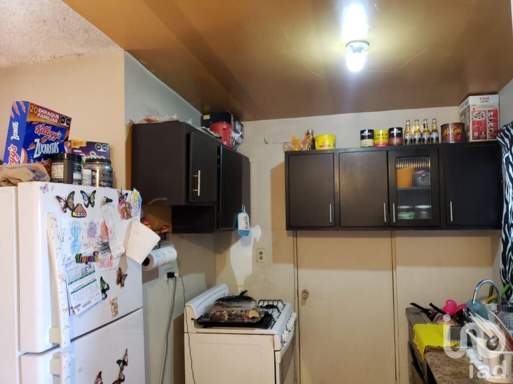 CASA EN VENTA EN PORTALES 4, MEXICALI.