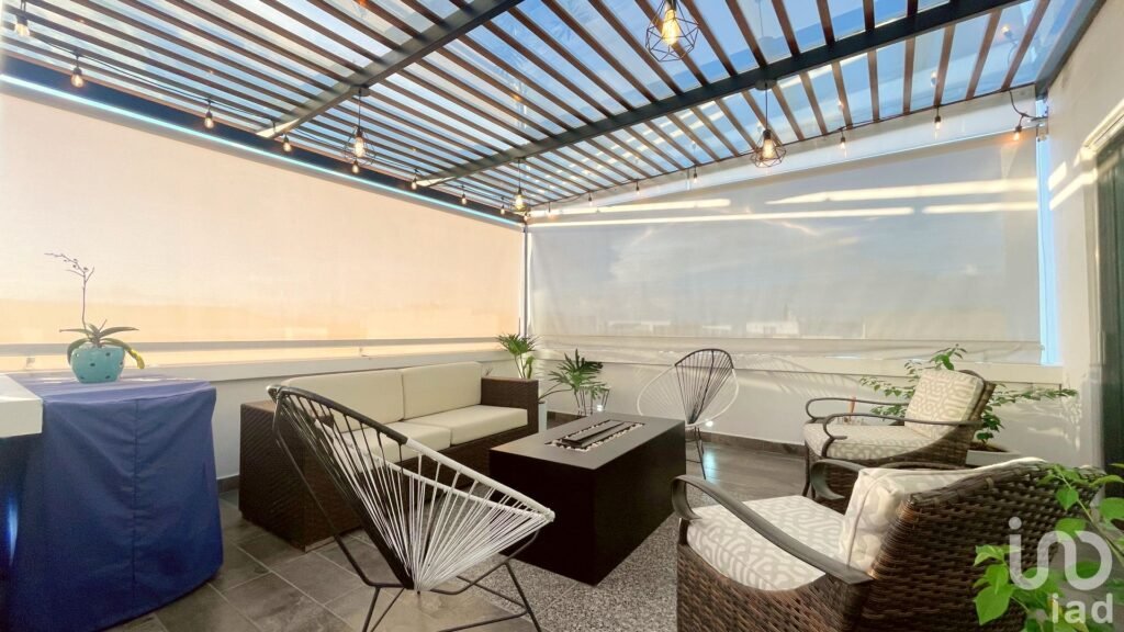 Casa 397m² en Lomas Cascatta | Muros de Ladrillo