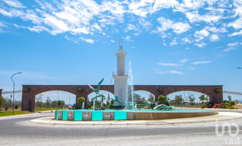 Terreno Venta Querétaro para ocupar tu Crédito Hipotecario o Infonavit, Fracc. El Faro de los Cisnes