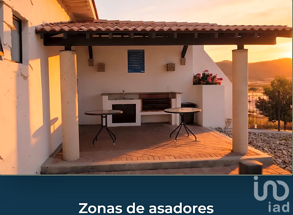 Terreno en Corregidora Lilo 56