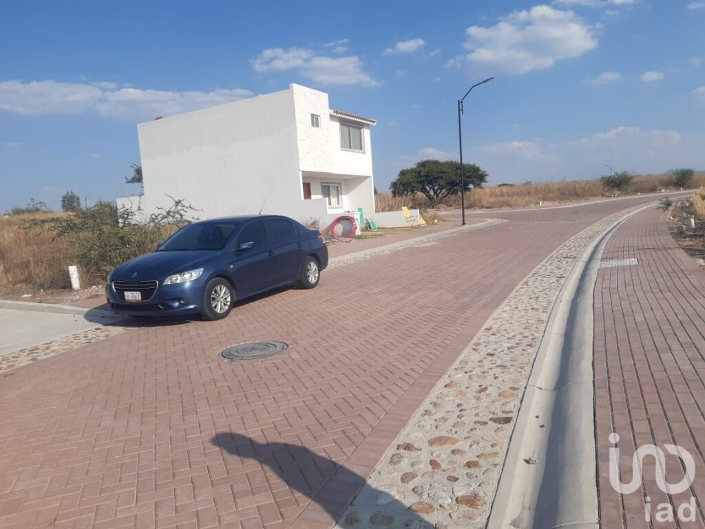 Terreno en Corregidora Lilo 56