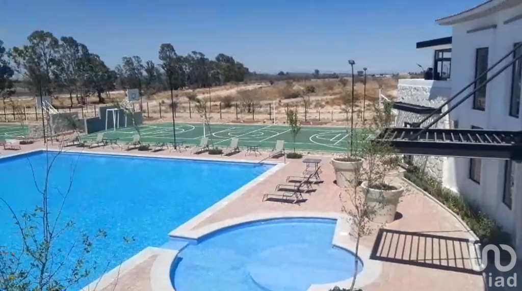 Terreno en Corregidora Lilo 56