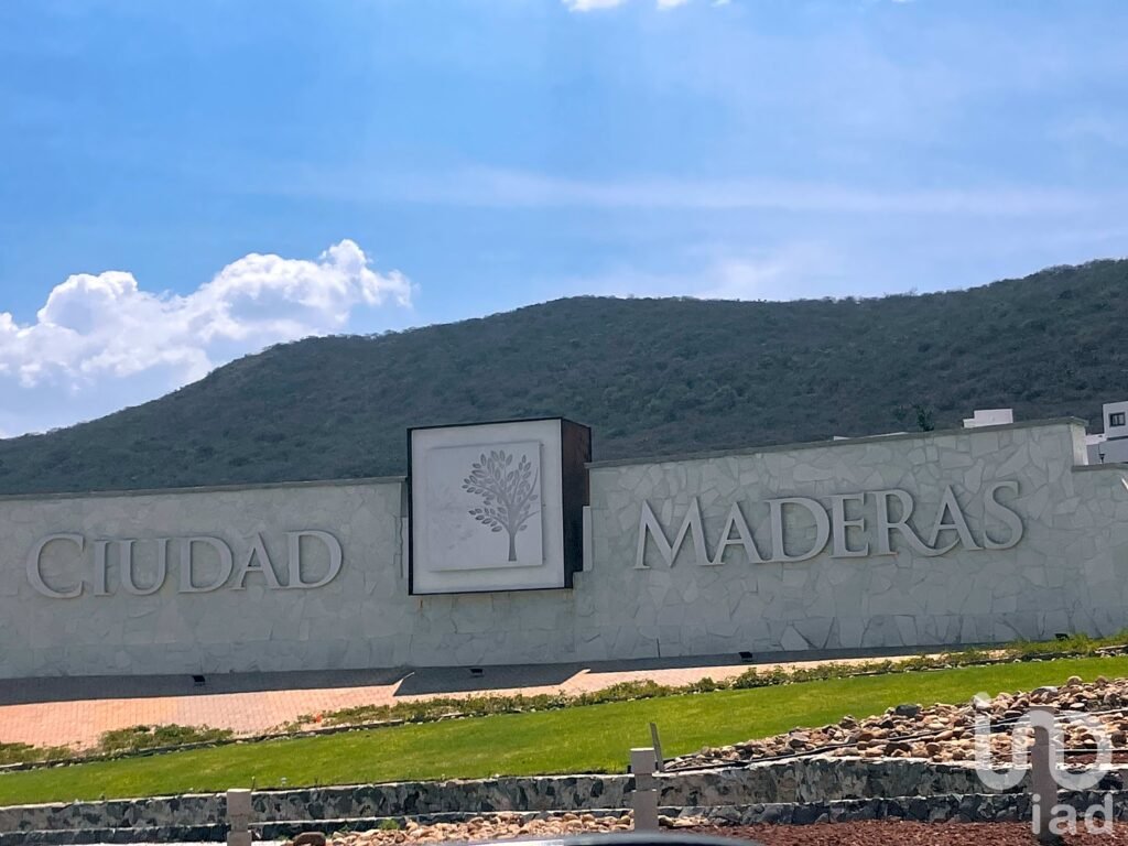 Terreno en Cimatario, Monte Baldo 54