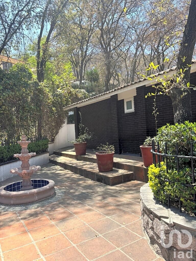 Casa en renta en el fraccionamiento Condado de Sayavedra