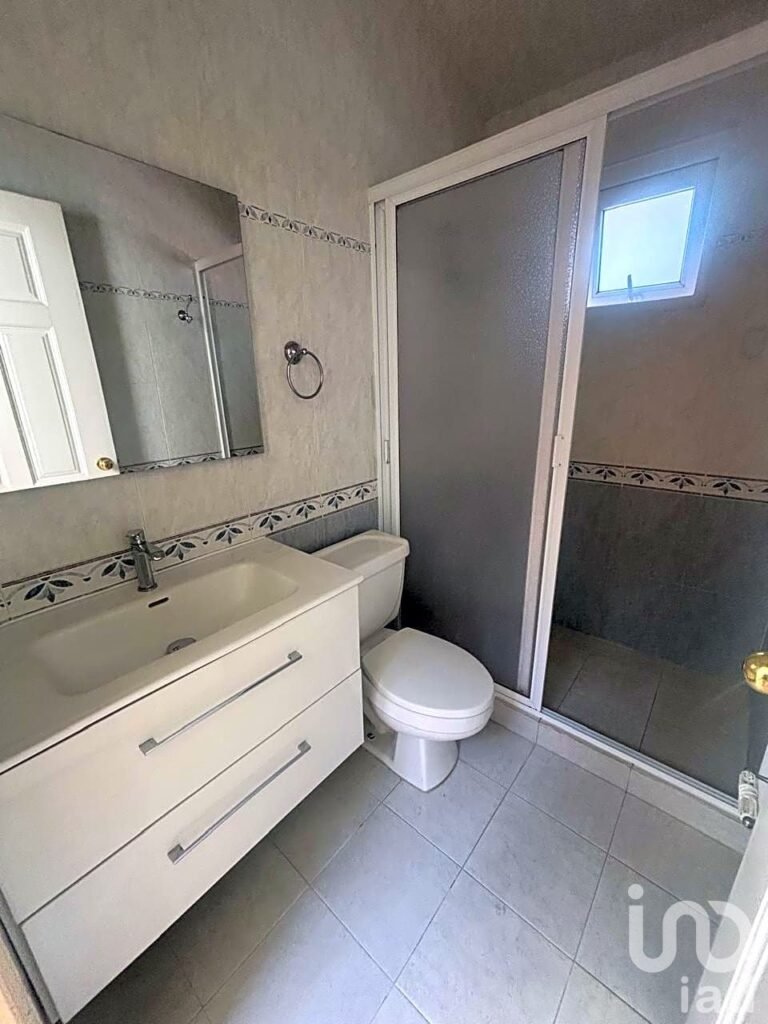 Casa en renta en el fraccionamiento Condado de Sayavedra