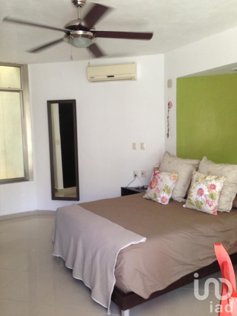 DEPARTAMENTO EN RENTA ZONA HOLLYWWOD QUINTA DEL CARMEN