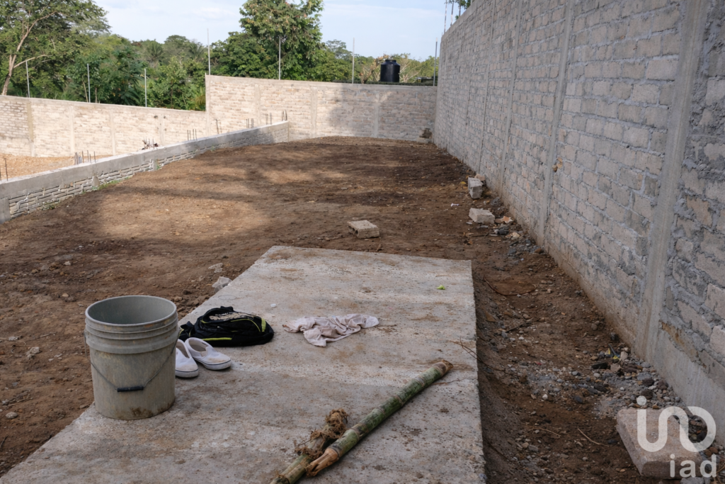 Venta de terreno, Bardeado en privada, Barranca y Amates, Villahermosa, Tabasco