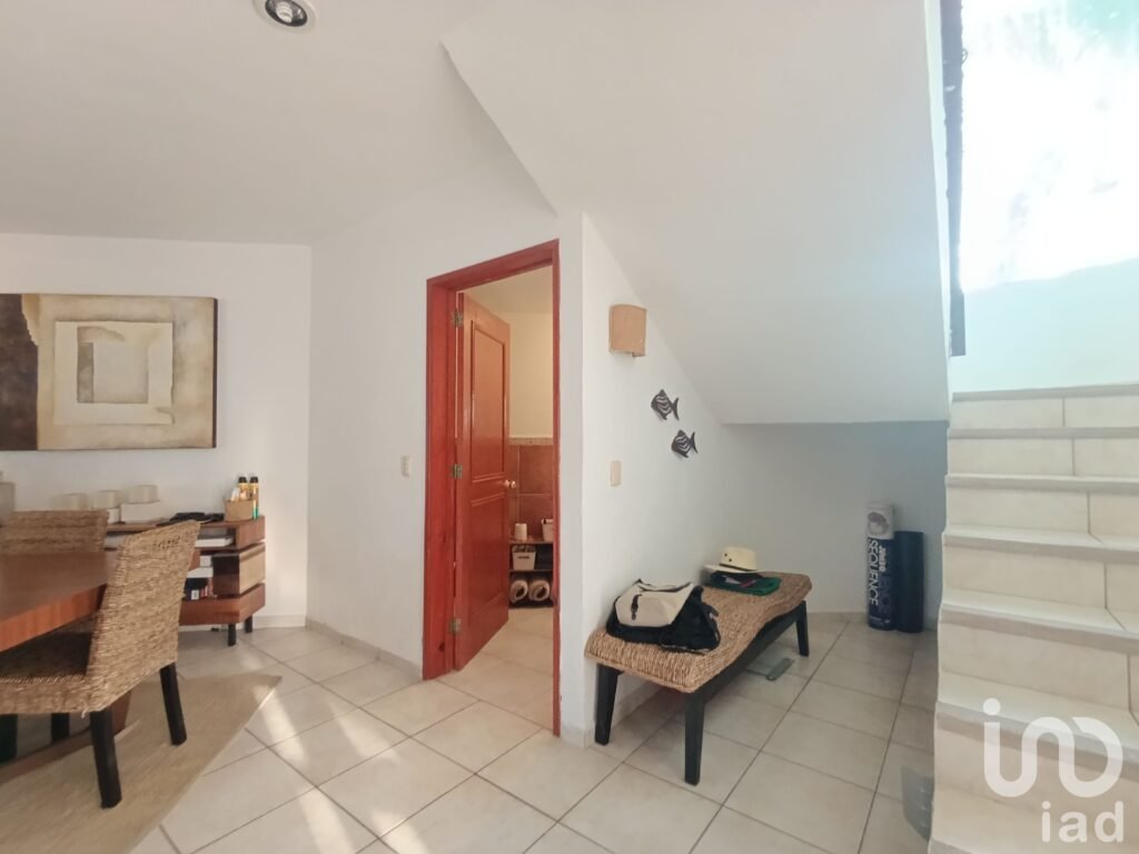 Casa con Alberca y Recamara en PB y Seguridad en Oaxtepec $5,500,000