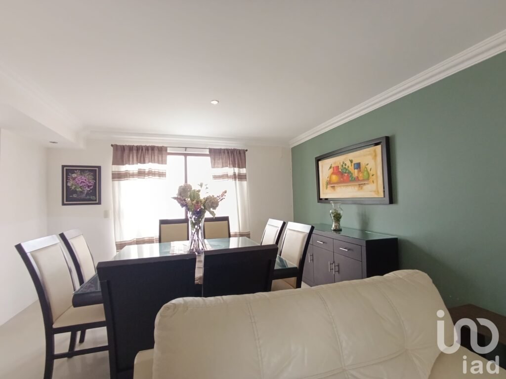 Casa en Renta en Jiutepec Morelos con Alberca y Seguridad