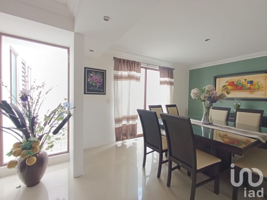 Casa en Renta en Jiutepec Morelos con Alberca y Seguridad