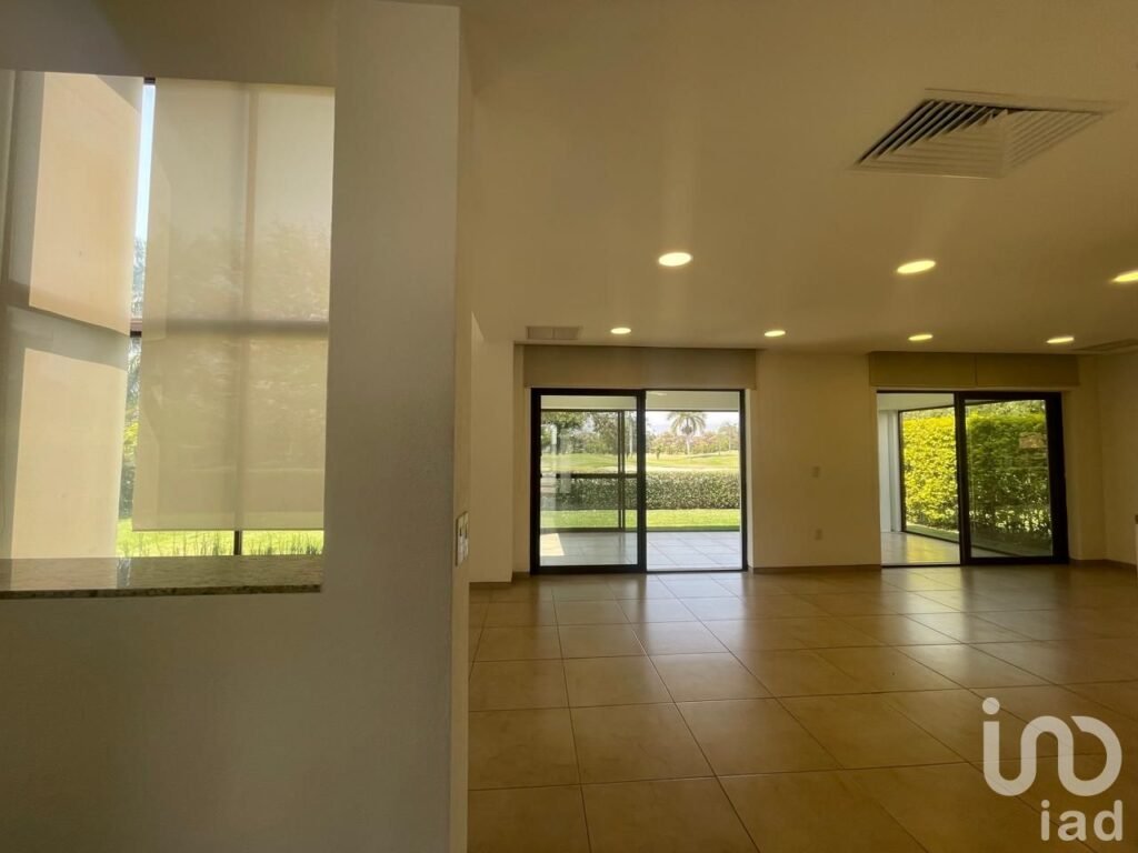 CASA EN CLUSTER EN VENTA - PARAÍSO COUNTRY CLUB, EMILIANO ZAPATA, AMATITLÁN, MORELOS