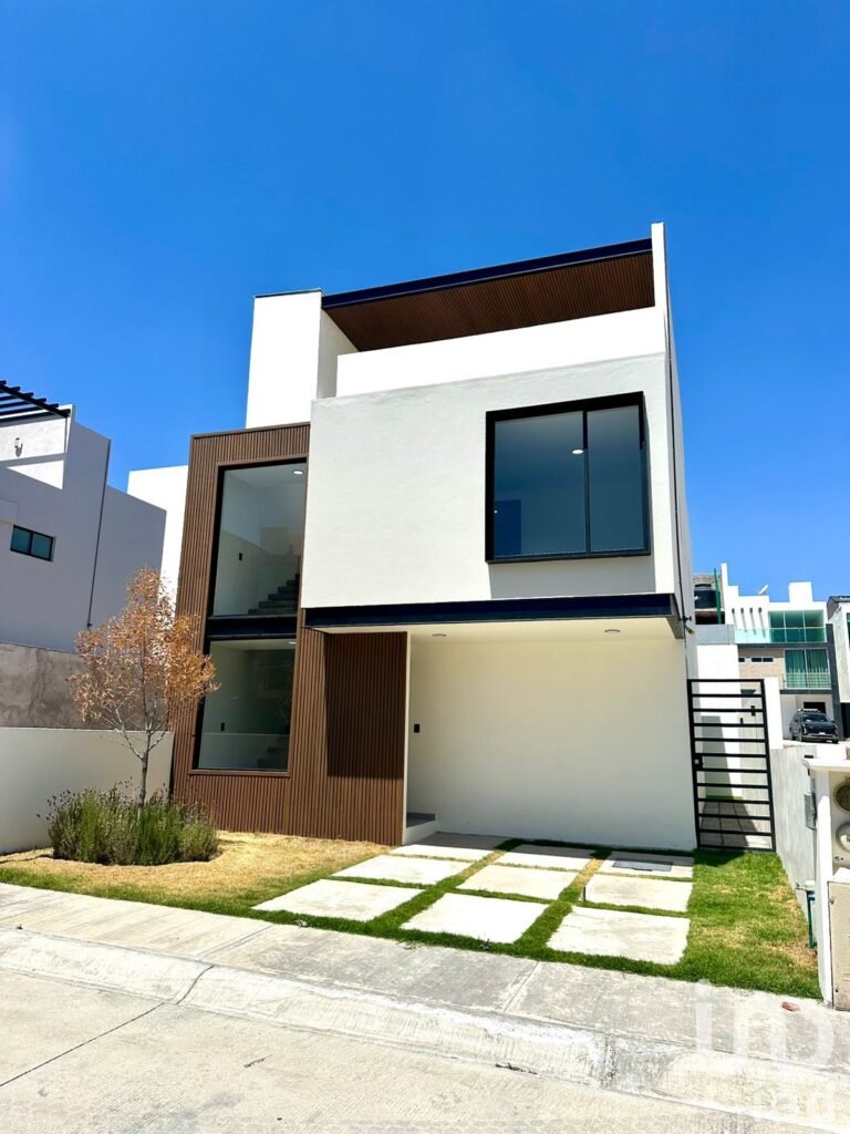 CASA EN VENTA EN RESIDENCIAL ALTARA 164 EN PACHUCA,HGO.