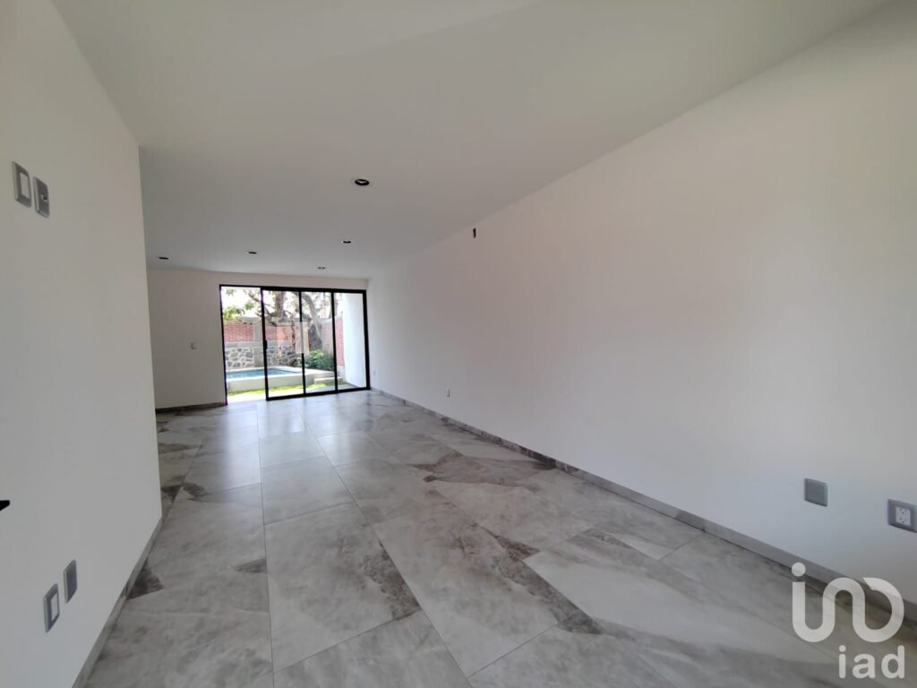 Casa con alberca en Condominio,  Jiutepec | Desde $2,408,500