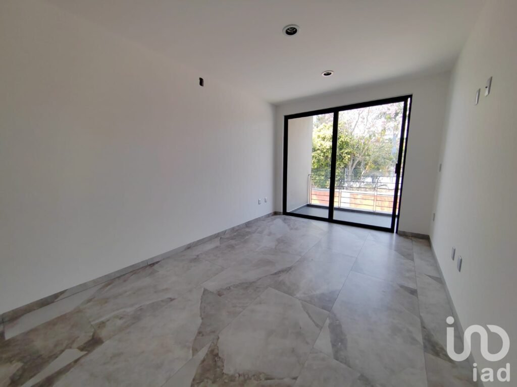 Casa con alberca en Condominio,  Jiutepec | Desde $2,408,500