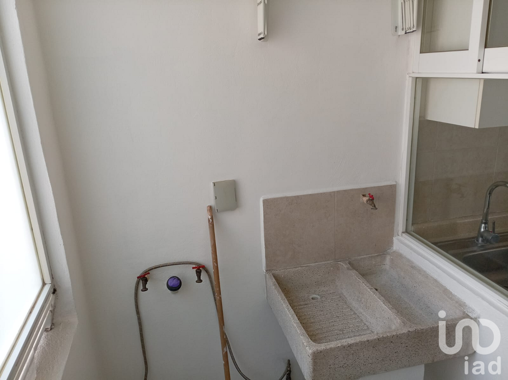 Venta de departamento en Privada San Isidro, conjunto cerrado con vigilancia, zona para niños.