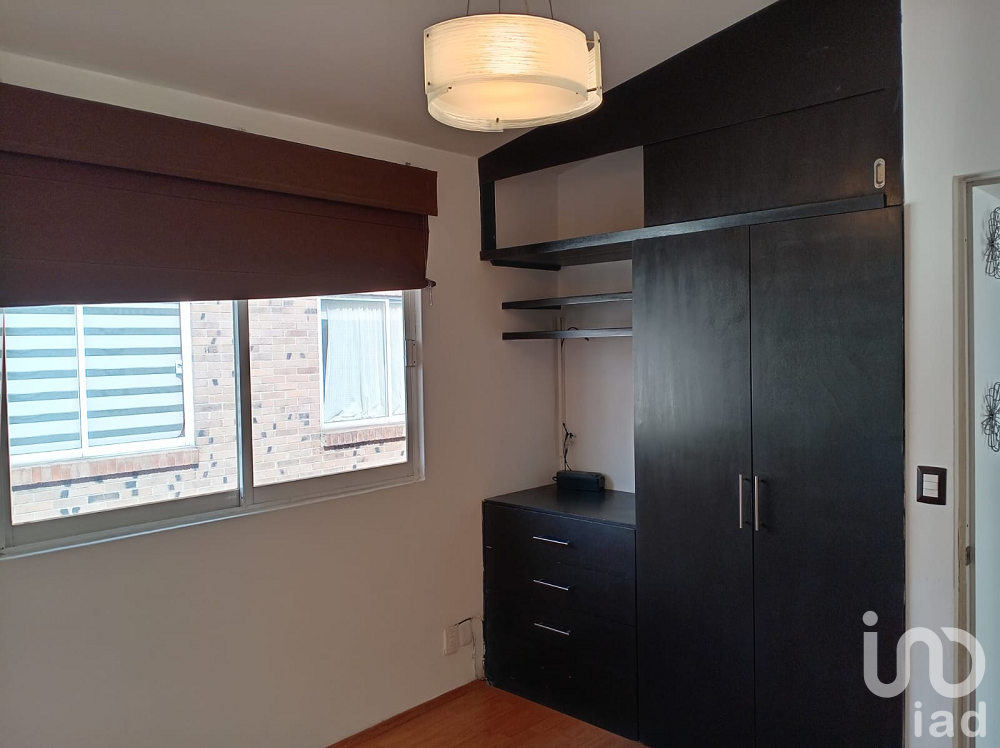 Venta de departamento en Privada San Isidro, conjunto cerrado con vigilancia, zona para niños.