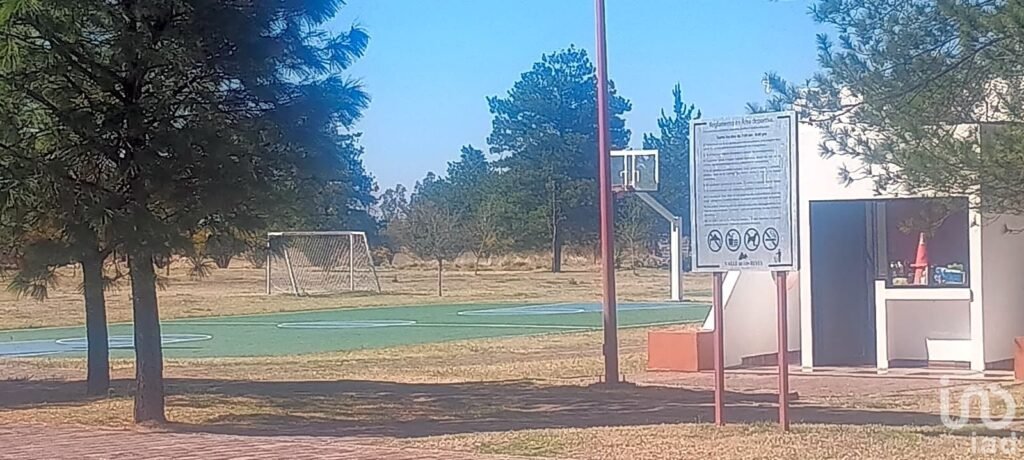 VENTA TERRENO CAMPESTRE EN VALLE DE LOS REYES, SALIENDO DE LEON, GTO A LAGOS DE MORENO, JAL.