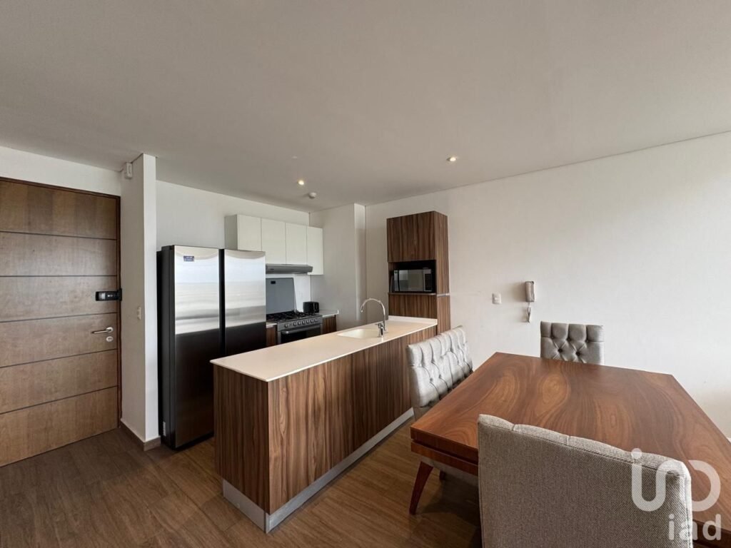 RENTA DE PENTHOUSE EN PUNTA CASCATTA, LOMAS DE ANGELOPOLIS