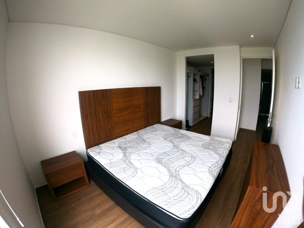 RENTA DE PENTHOUSE EN PUNTA CASCATTA, LOMAS DE ANGELOPOLIS