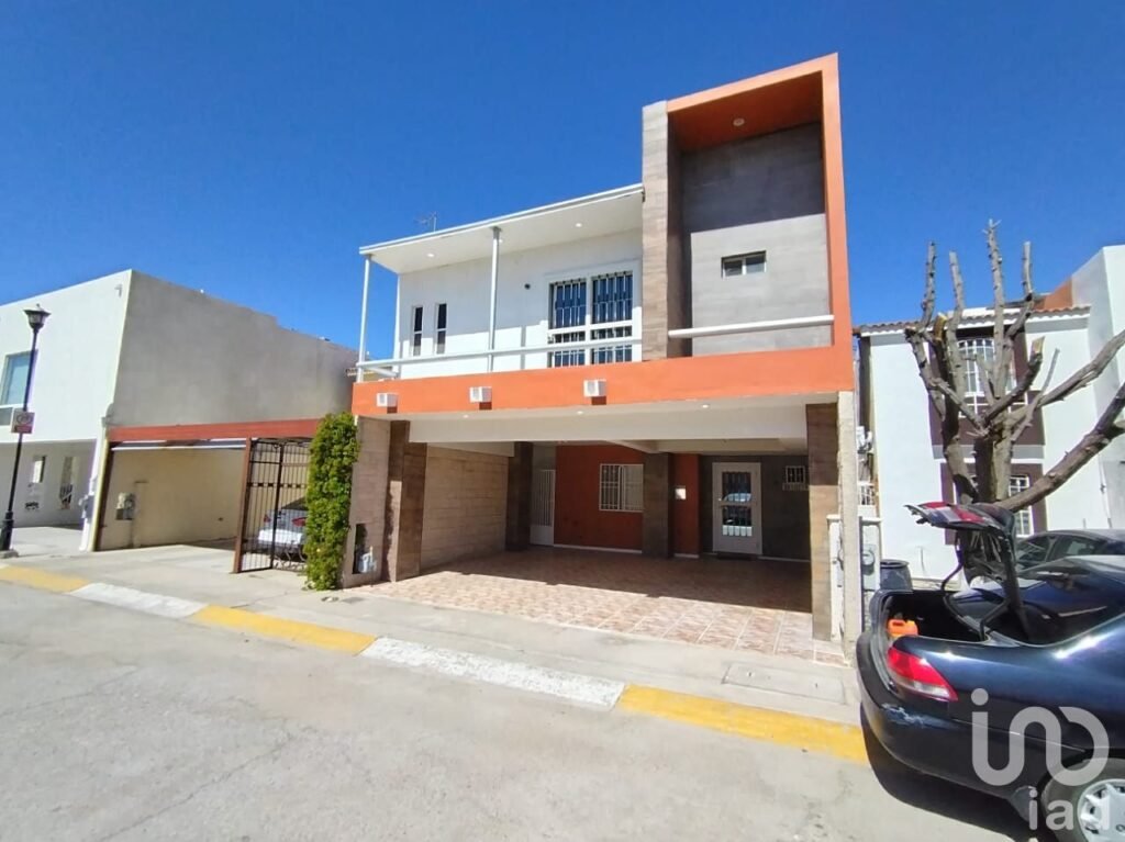 CASA EN VENTA EN FRACC. HACIENDA DE LOS NOGALES, ETAPA VI