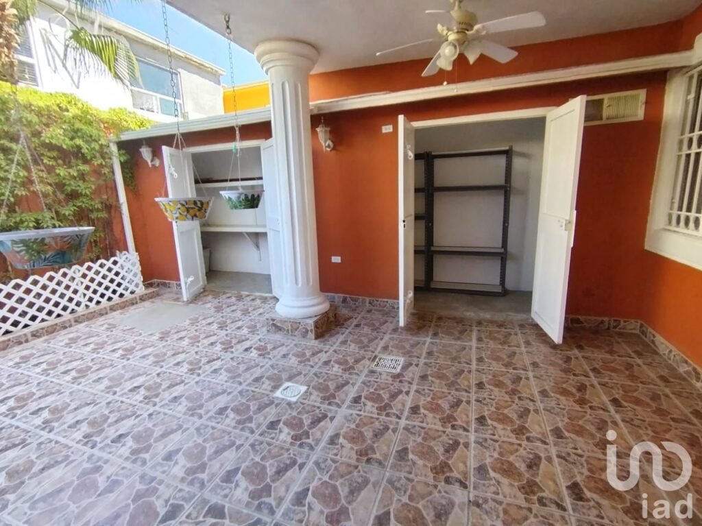 CASA EN VENTA EN FRACC. HACIENDA DE LOS NOGALES, ETAPA VI