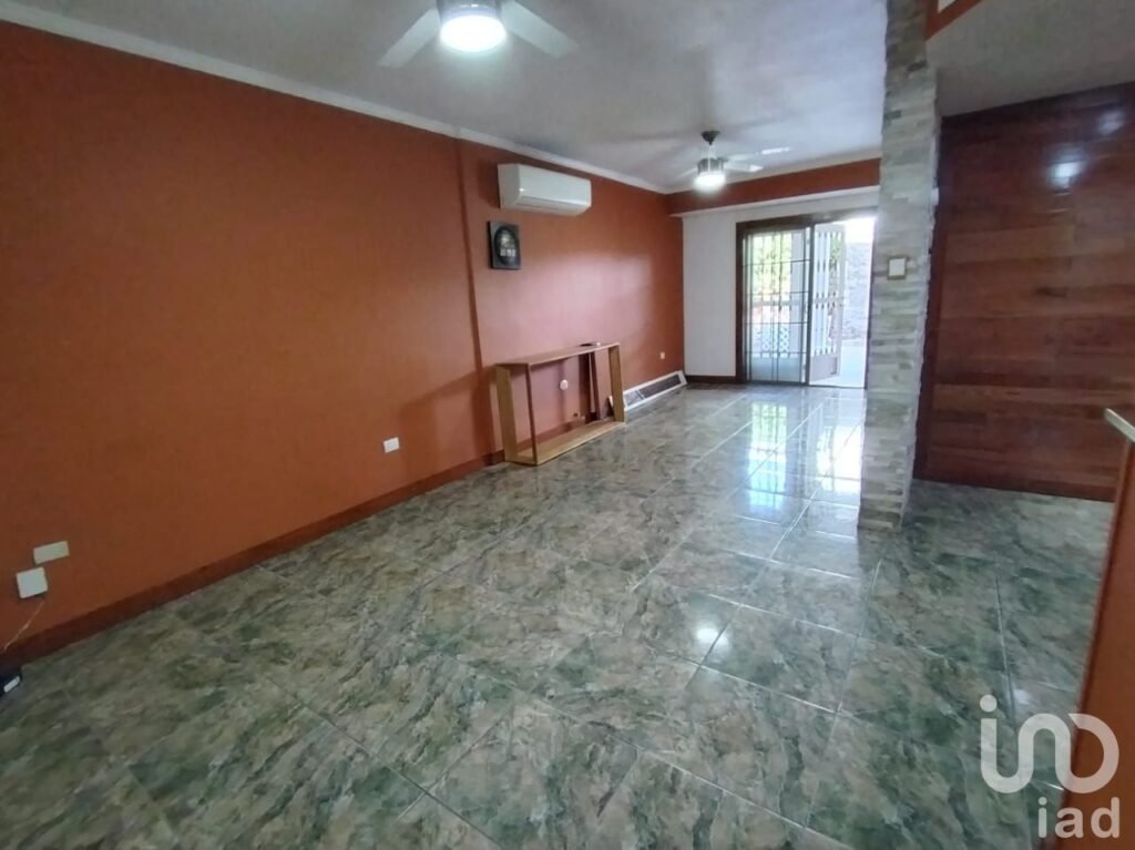 CASA EN VENTA EN FRACC. HACIENDA DE LOS NOGALES, ETAPA VI