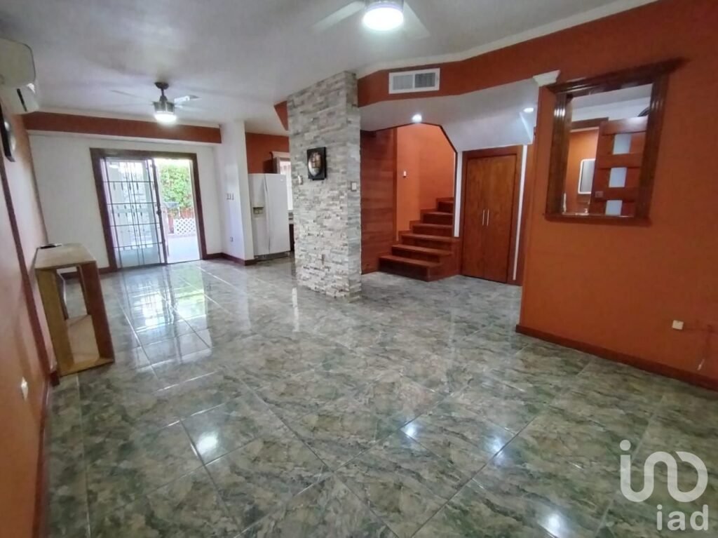 CASA EN VENTA EN FRACC. HACIENDA DE LOS NOGALES, ETAPA VI