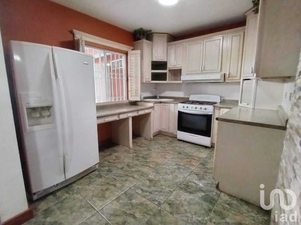 CASA EN VENTA EN FRACC. HACIENDA DE LOS NOGALES, ETAPA VI