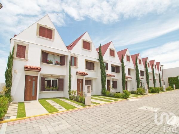 CASA EN VENTA EN SAN LORENZO ALMECATLA , CUAUTLANCINGO