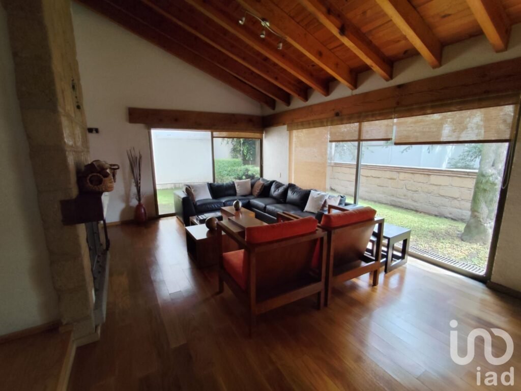 CASA EN RENTA EN SAN NICOLÁS TOTOLAPAN - LA MAGDALENA CONTRERAS, CDMX