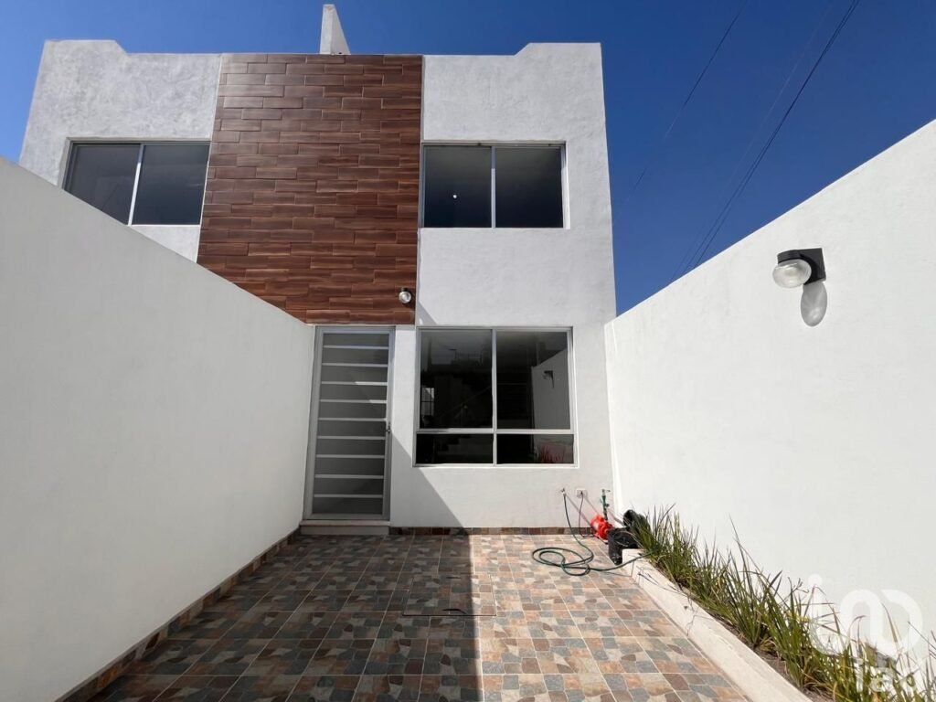 Casa nueva en venta en Col. Guadalupe Hidalgo con 124m2 de construcción