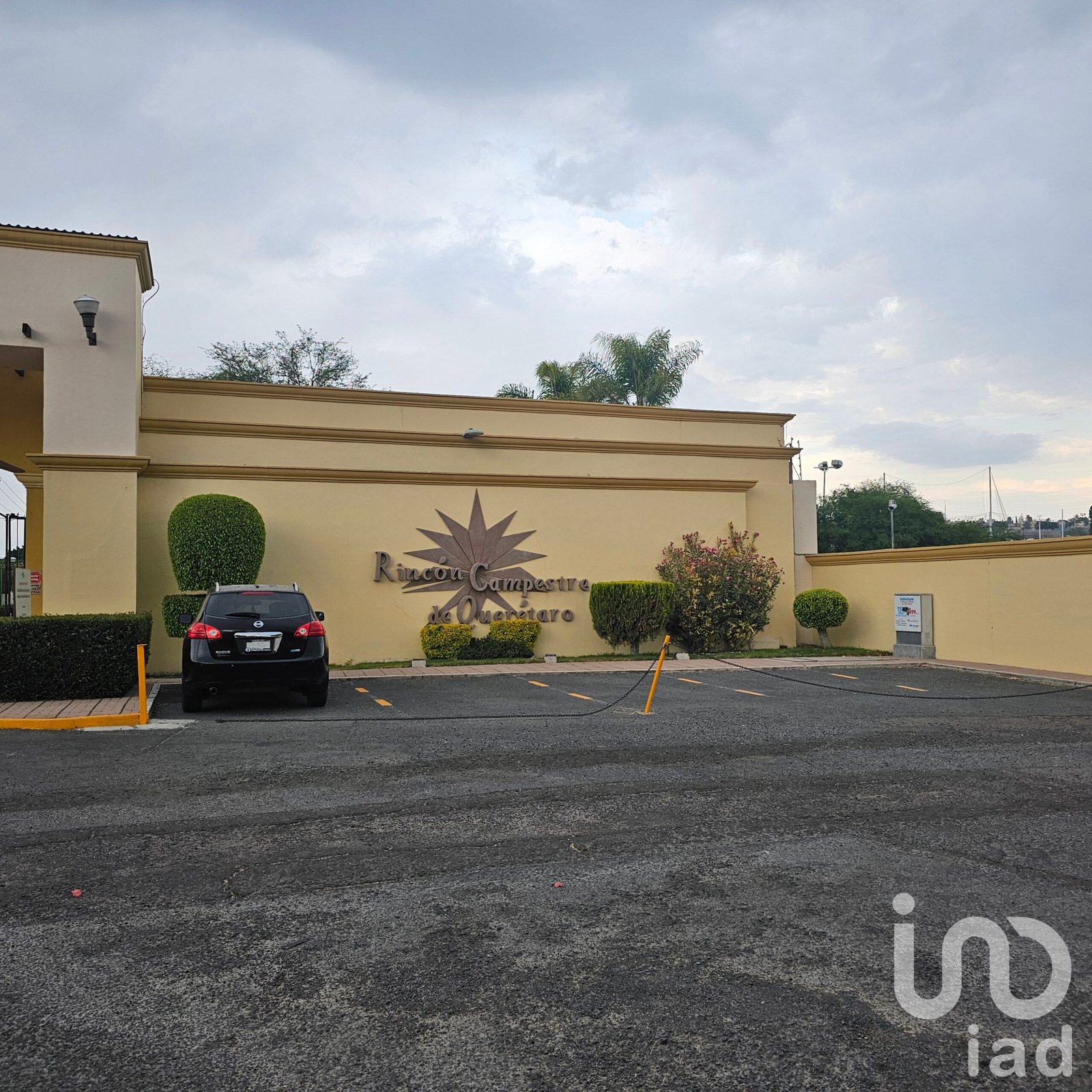 Casa en venta en Rincón Campestre a dos cuadras de Constituyentes Queretaro