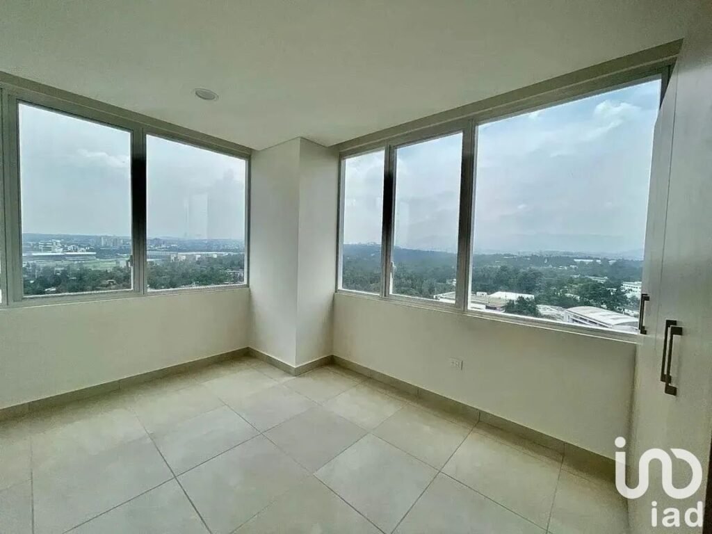 Se renta departamento en Vistas del Bosque