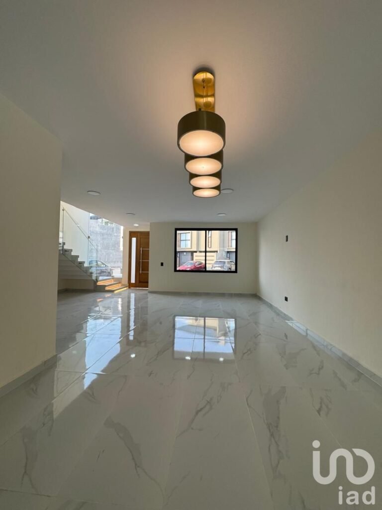 Casa en Venta en Residencial Esmeralda IV