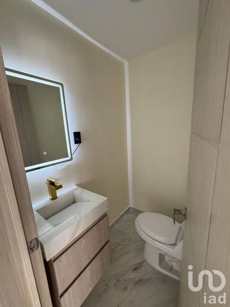 Casa en Venta en Residencial Esmeralda IV