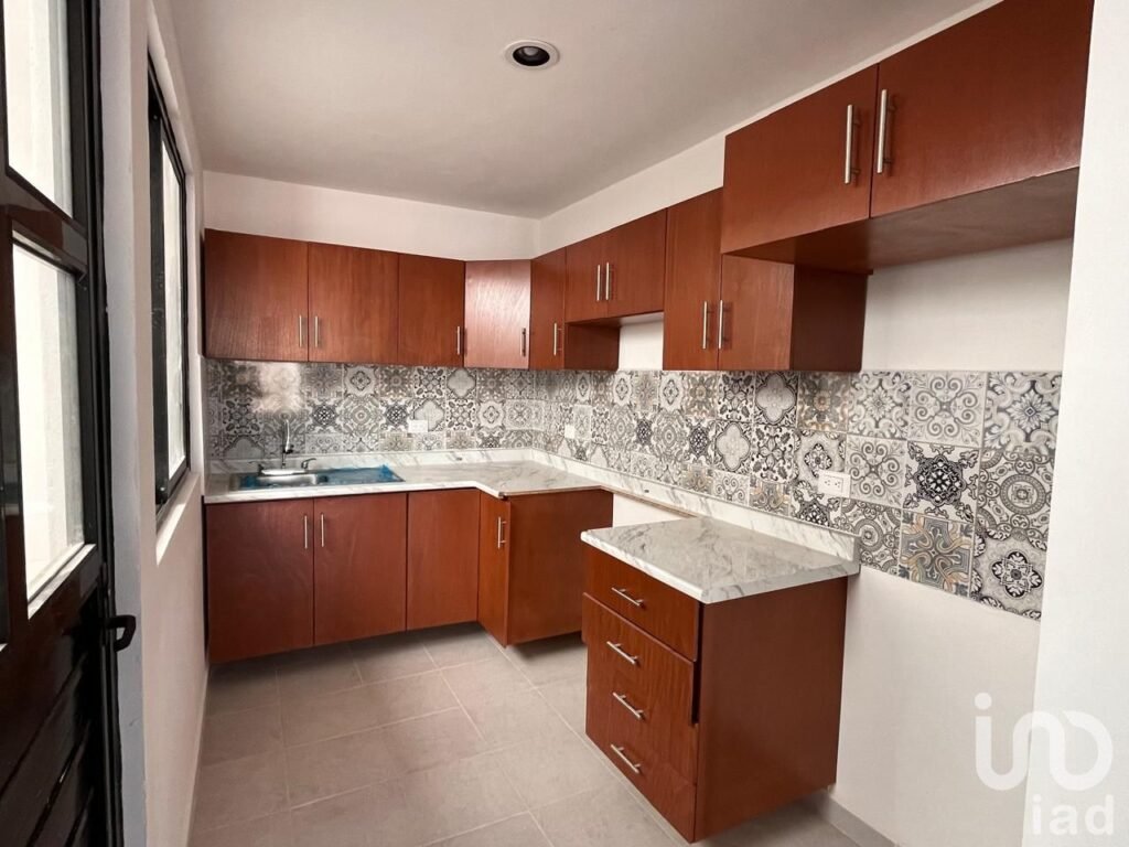 Casa en venta en San Alfonso, Puebla (a unas calles de la 16 de Septiembre) con 88m2 de construcción