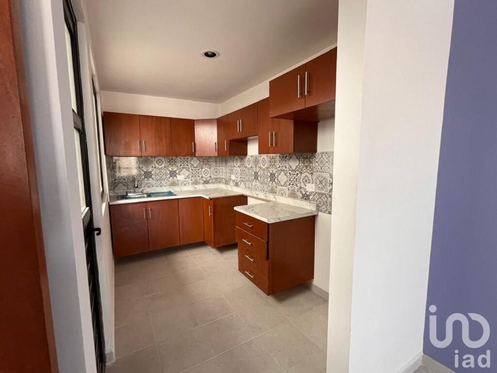 Casa en venta en San Alfonso, Puebla (a unas calles de la 16 de Septiembre) con 88m2 de construcción