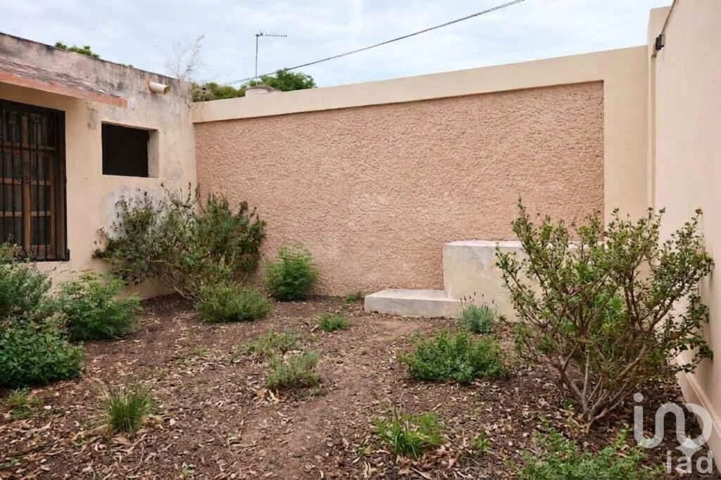 CASA EN VENTA PARA REMODELAR EN CENTRO DE MÉRIDA, YUCATÁN, ZONA SANTIAGO