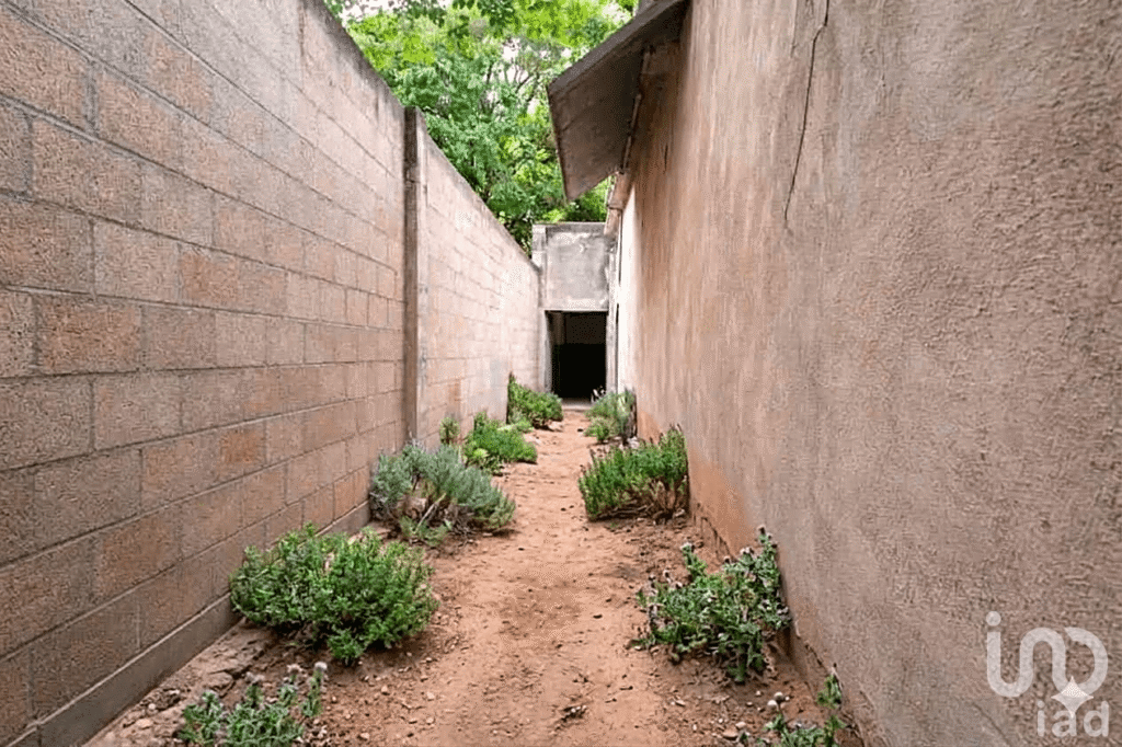 CASA EN VENTA PARA REMODELAR EN CENTRO DE MÉRIDA, YUCATÁN, ZONA SANTIAGO