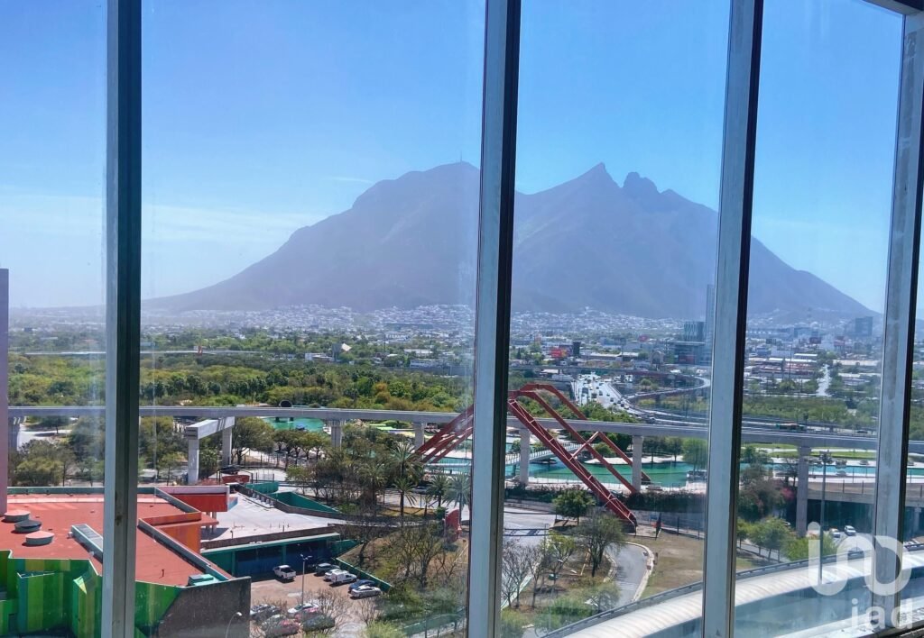 Local renta área Fundidora para negocio u oficina en Monterrey Nuevo León