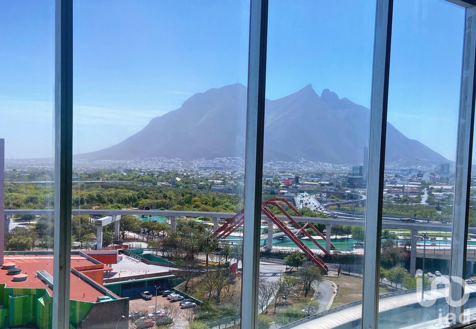 Local renta área Fundidora para negocio u oficina en Monterrey Nuevo León