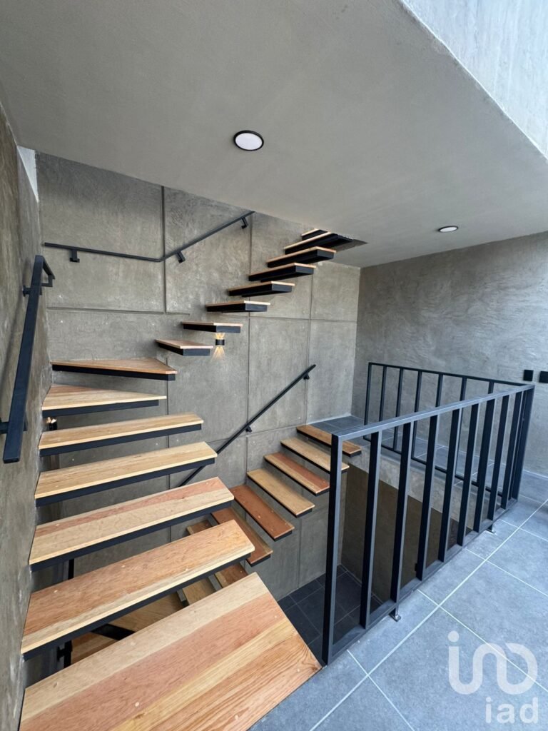 Casa en venta en condominio Zenit, Altos de Juriquilla. Queretaro