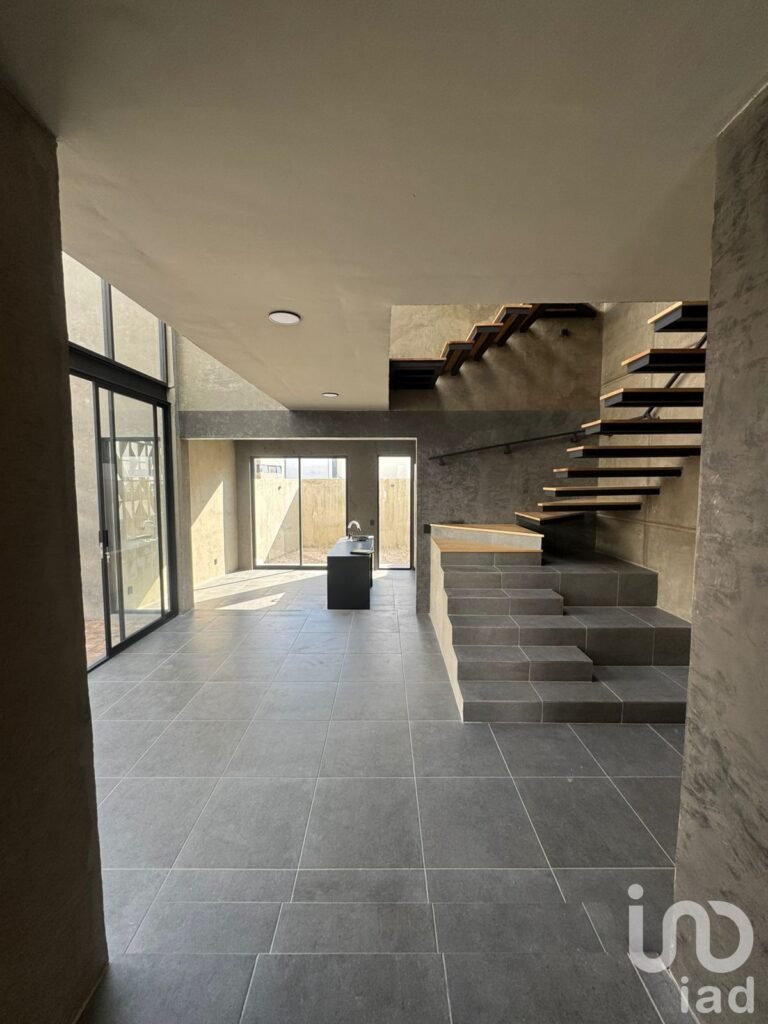 Casa en venta en condominio Zenit, Altos de Juriquilla. Queretaro