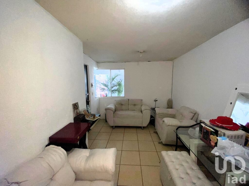 Casa en venta Senderos del Monte, 90 M2. de construcción, ideal para inversión o patrimonio.