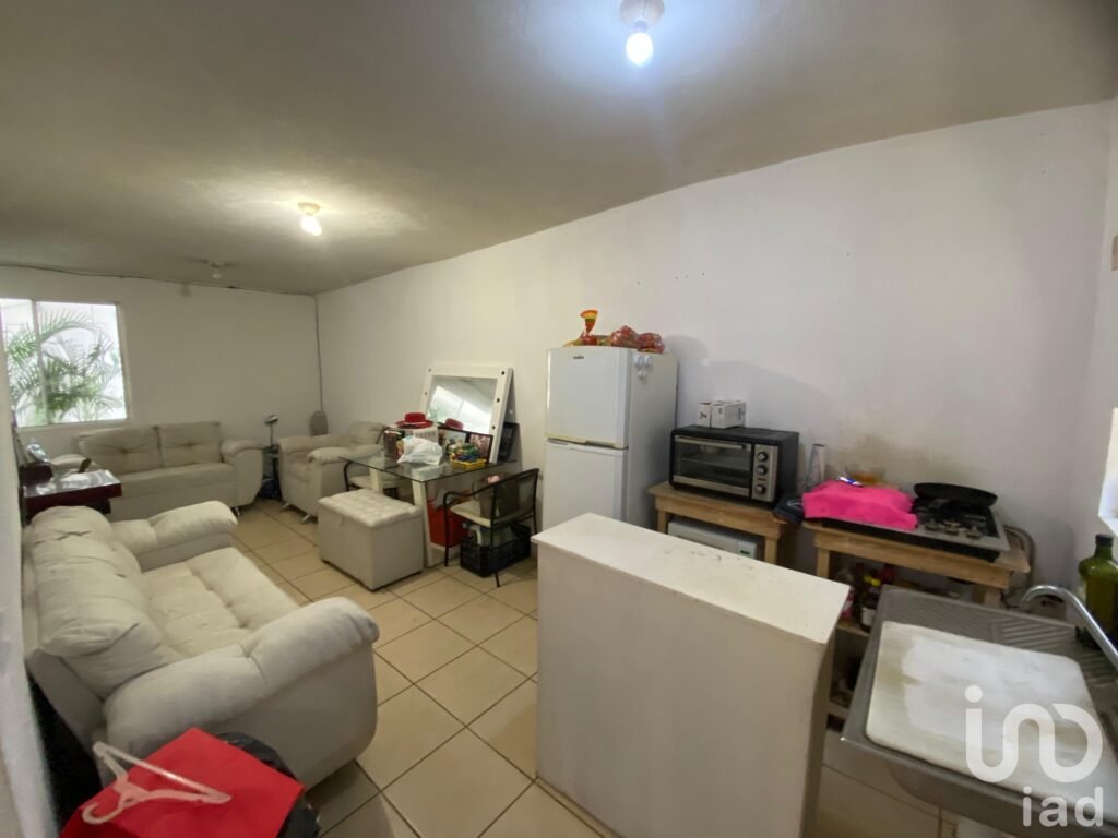 Casa en venta Senderos del Monte, 90 M2. de construcción, ideal para inversión o patrimonio.