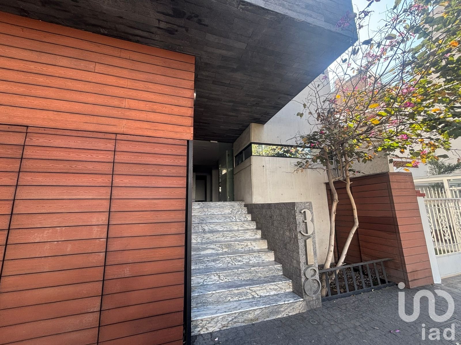 Se vende Departamento  PH duplex  con hermosas terrazas en la calle de Monterrey  Col Roma